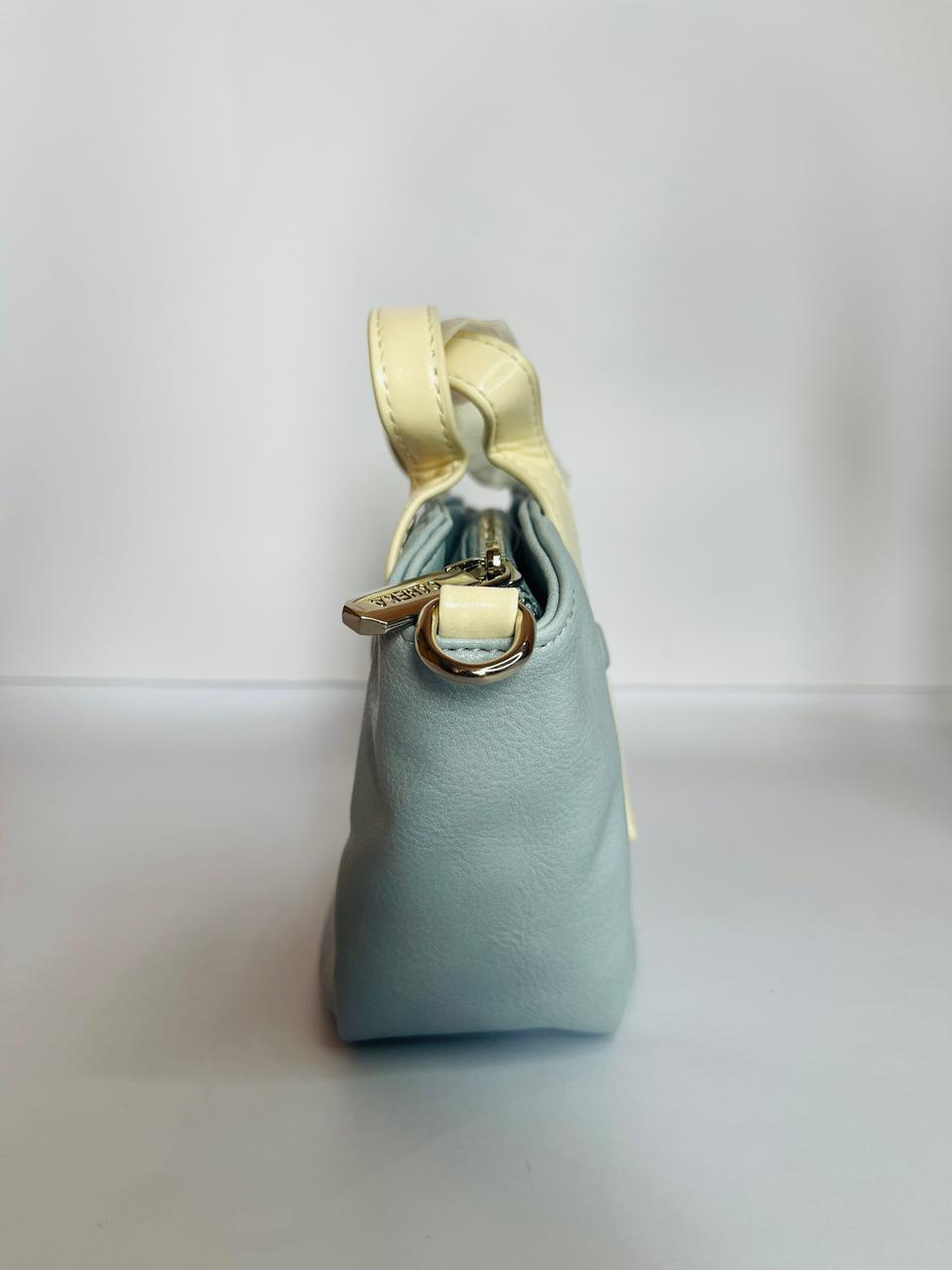 Designer Shoulder Handbags: Chic Women's Chest Bag Leather Waist Pack, Fashionable Clutch and Purse