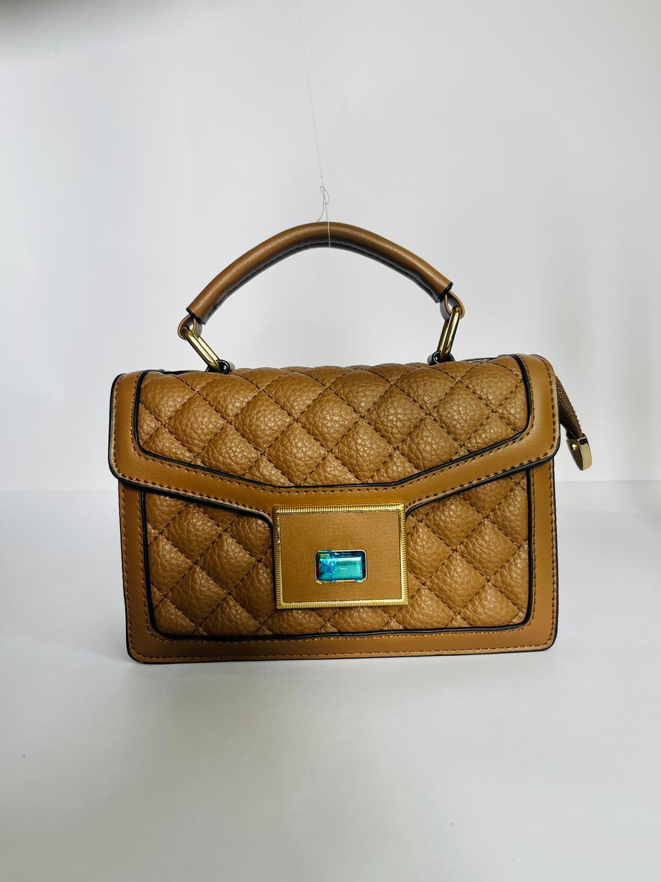 CHARM QUILTED SLINGBAG