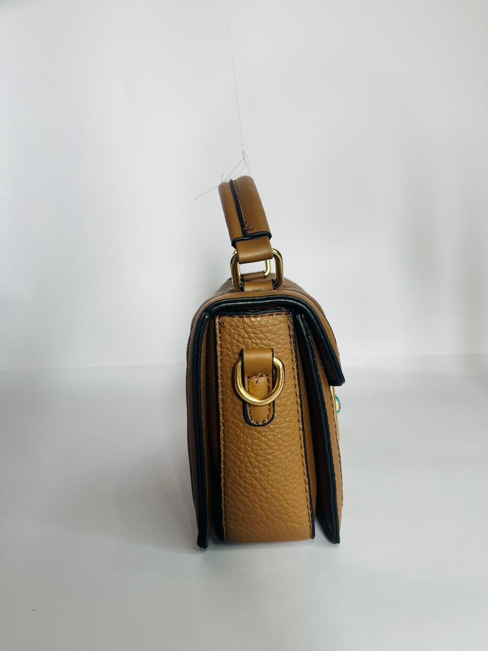 CHARM QUILTED SLINGBAG